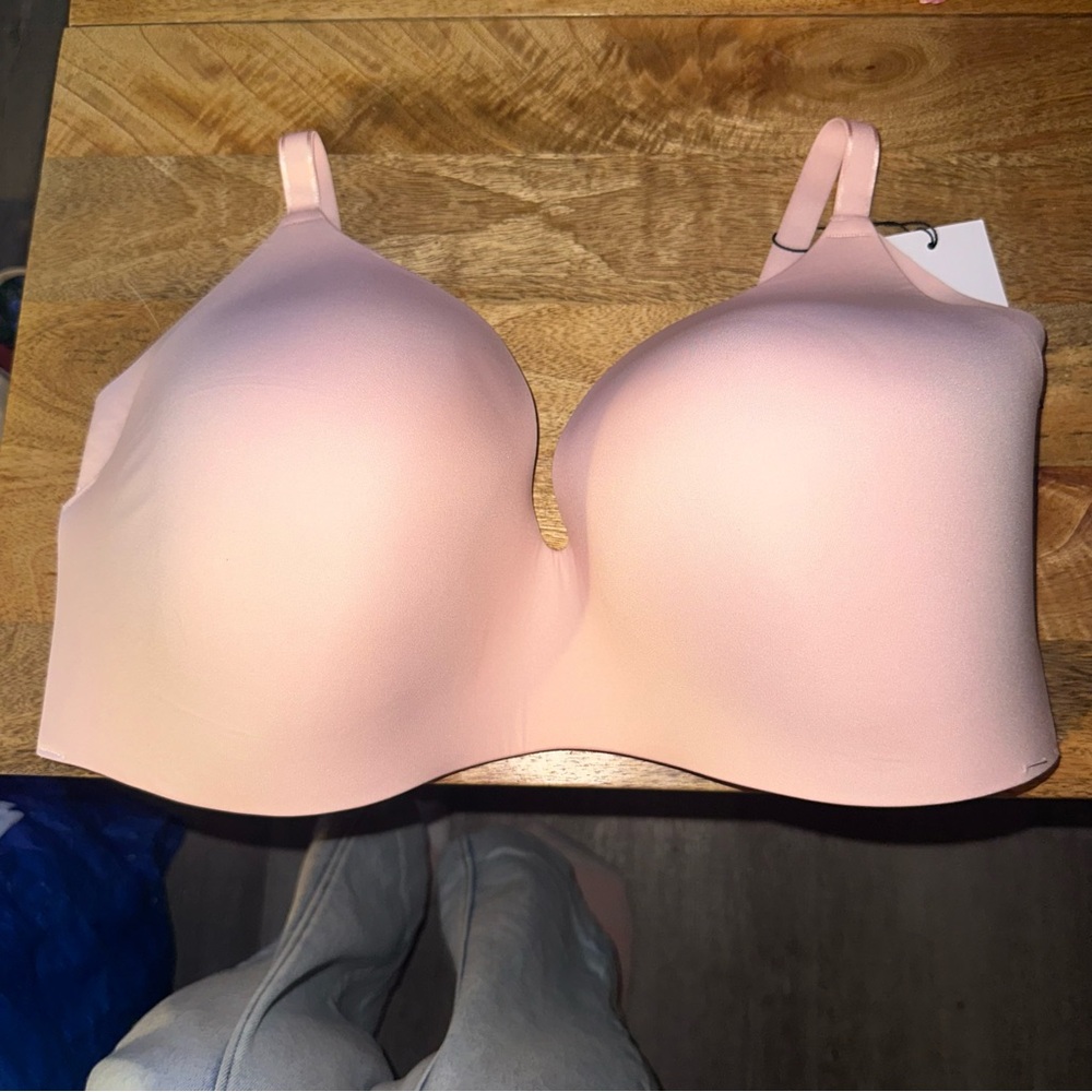 Knix wing woman bra